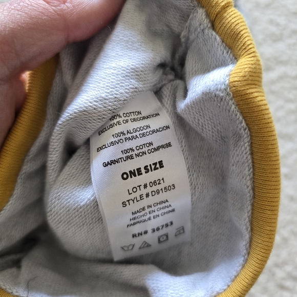 10 Baby Caps Set - Picture 12 of 13